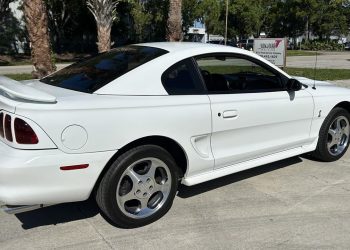 Pick of the Day: 1996 Ford Mustang SVT Cobra