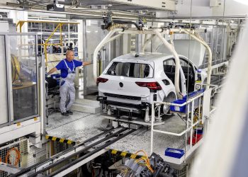 Volkswagen Golf production to stop as fresh semiconductor crisis threatens global auto industry