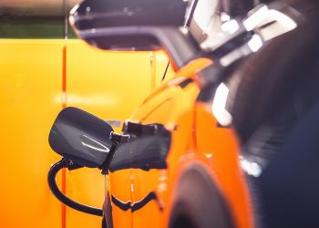 Plug-in hybrids almost as dirty as petrol and diesel cars, study claims