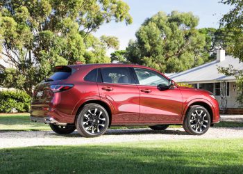 Honda offers free servicing and price cuts for its SUVs as warranty offer ends