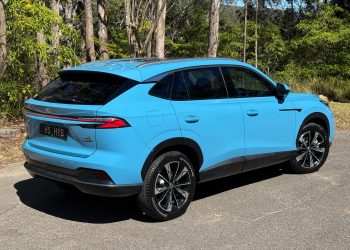 2026 MG HS Hybrid+ review