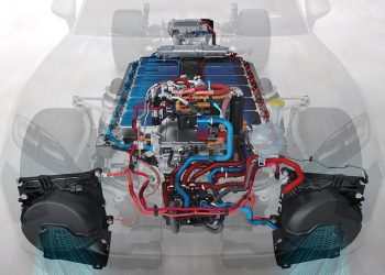 Porsche Cayenne Electric to bring massive battery with wireless charging capability