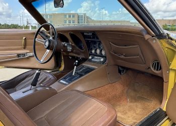 Pick of the Day: 1972 Chevrolet Corvette Stingray