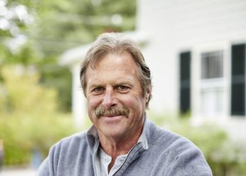 How To Replace a Garage Door