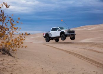 Recall Alert: Large Ford And Lincoln SUVs