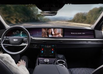 General Motors Will Soon Let You Watch Movies While Driving, Announces Proprietary AI Model