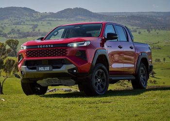 2026 Toyota HiLux review: Prototype drive