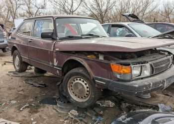 Junkyard Find: 1985 Saab 900 3-Door Hatchback