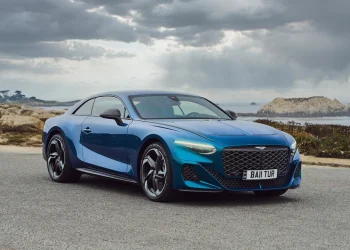 Spec Your Bentley with Custom Animated Welcome Lamps