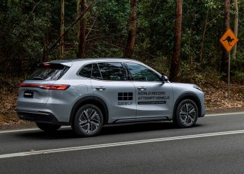 Geely Starray EM-i PHEV SUV breaks Guinness World Record… with a catch